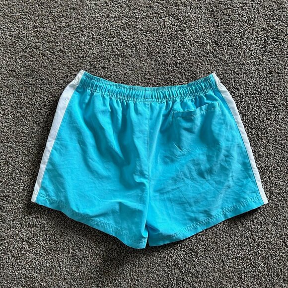 Reebok Women's Shorts Size Medium - Picture 2 of 6